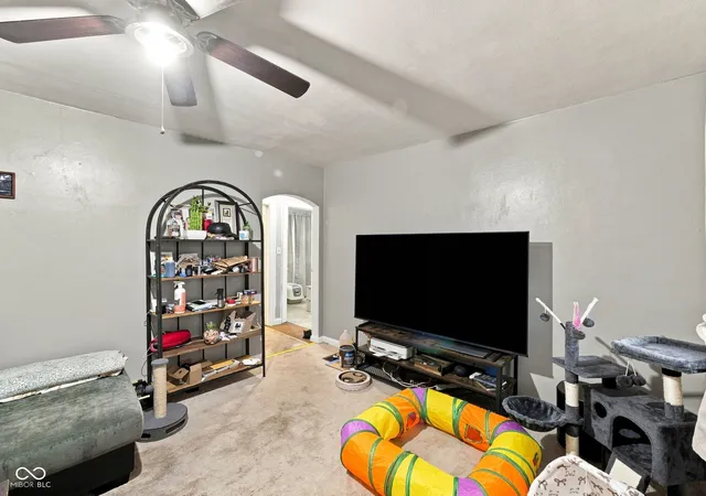 Photo 4 of Sale Pending at 505 W 29th Street, Anderson, IN 46016 | MLS# 22119457 | Listing updated on 2026-09-23