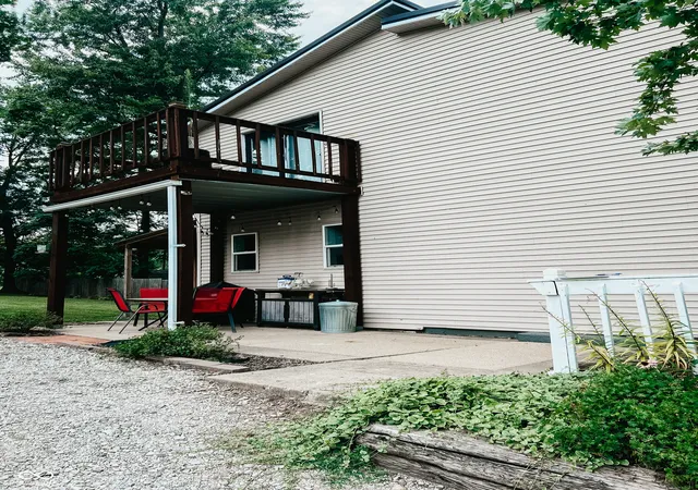 Photo 2 of Sale Pending at 311 S 3rd Street, Cayuga, IN 47928 | MLS# 22119470 | Listing updated on 2026-08-17