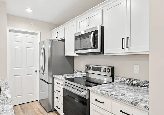 3rd image of 12515 Timber Creek Dr #2, Carmel, IN 46032 | MLS# 22119474