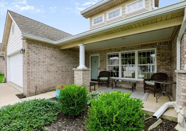 4th image of 1068 Hilltop Commons Blvd, Whiteland, IN 46184 | MLS# 22119479