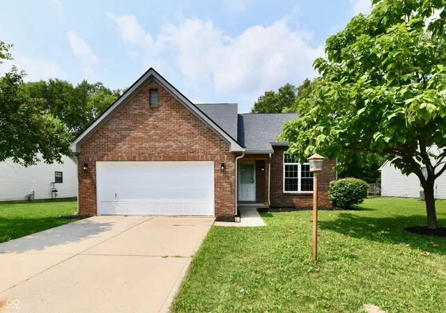 1st image of 7344 Tarragon Ln, Indianapolis, IN 46237 | MLS# 22119494