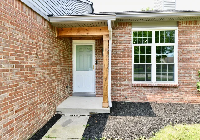 2nd image of 7344 Tarragon Ln, Indianapolis, IN 46237 | MLS# 22119494