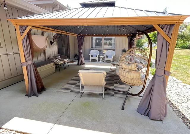 5th image of 701 N Spring St, Greenfield, IN 46140 | MLS# 22119495