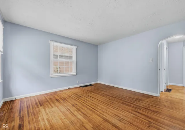 4th image of 4919 Indianola Ave, Indianapolis, IN 46205 | MLS# 22119499