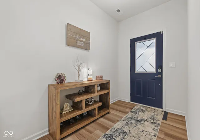Photo 3 of Single family home for sale at 5357 Dunhaven Rd, Noblesville, IN 46062 | MLS# 22119501 | Listing updated on 2026-10-08