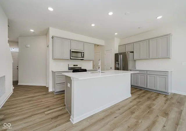 4th image of 711 Garrow Dr, Westfield, IN 46074 | MLS# 22119520
