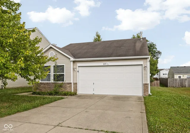 1st image of 1845 Blue Pine Ln, Indianapolis, IN 46231 | MLS# 22119523