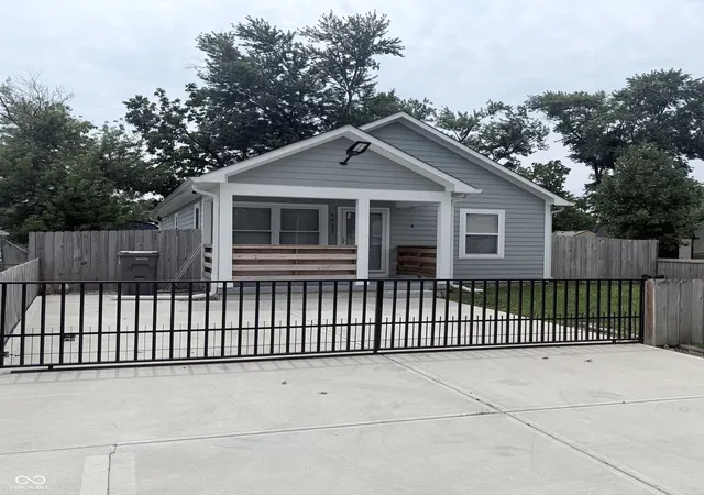 Photo 2 of Single family home for sale at 4933 Mecca St, Indianapolis, IN 46241 | MLS# 22119524 | Listing updated on 2026-08-25