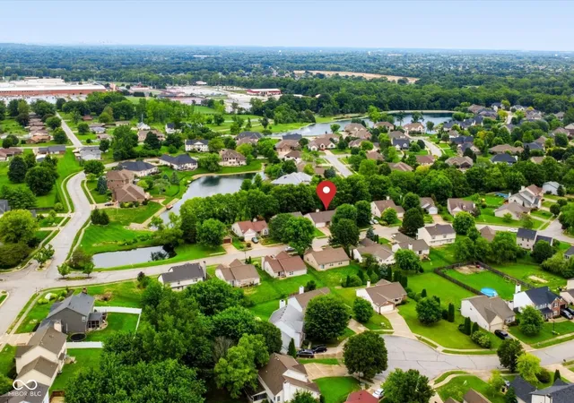 55th image of 4846 Oakleigh Pkwy, Greenwood, IN 46143 | MLS# 22119525