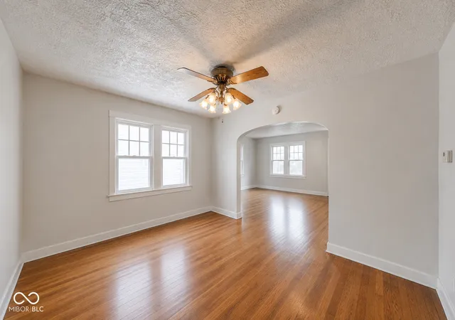 Photo 4 of Single family home for sale at 2835 S Pennsylvania St, Indianapolis, IN 46225 | MLS# 22119528 | Listing updated on 2026-09-04