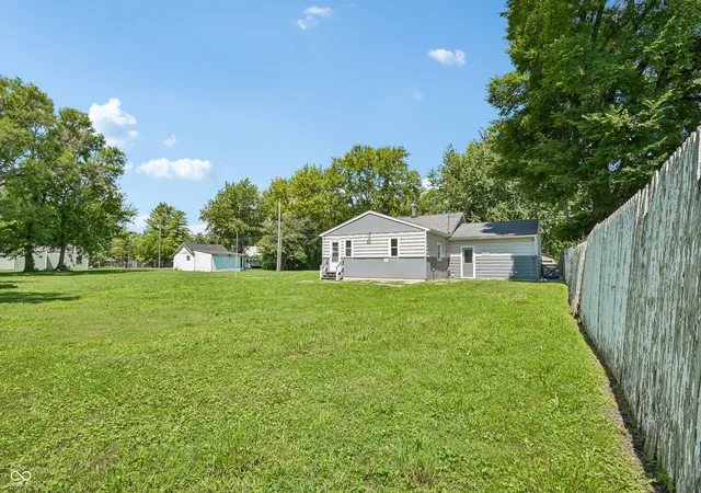 22nd image of 1511 E 20th St, Muncie, IN 47302 | MLS# 22119531