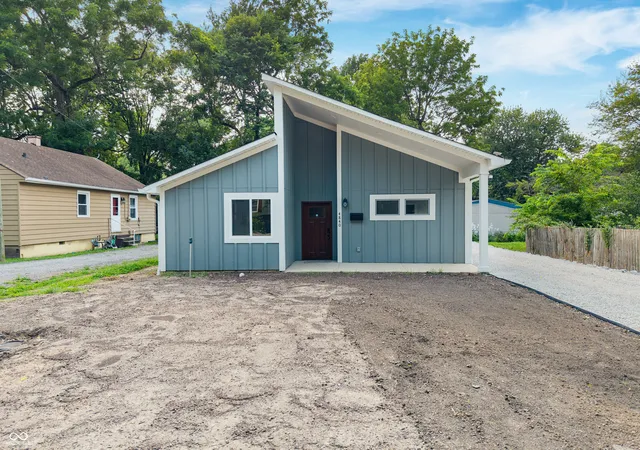 1st image of 4840 Crestview Ave, Indianapolis, IN 46205 | MLS# 22119537