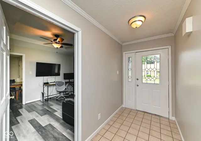 Photo 2 of Sale Pending at 1311 Custer Ct, Indianapolis, IN 46217 | MLS# 22119544 | Listing updated on 2026-09-28