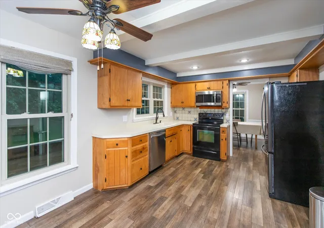 5th image of 220 Redwood Cir, Noblesville, IN 46062 | MLS# 22119545