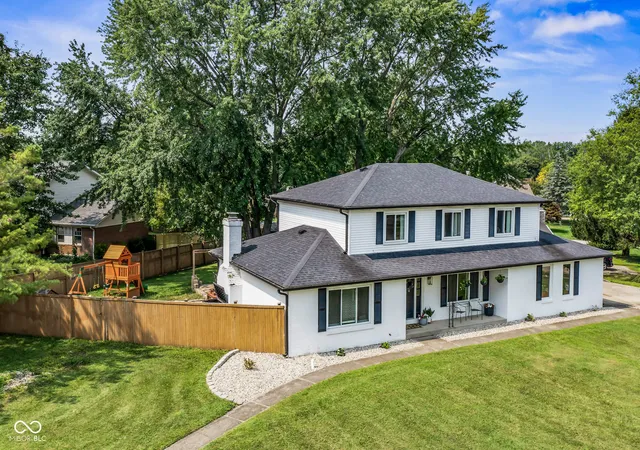3rd image of 1333 Greenhills Rd, Greenfield, IN 46140 | MLS# 22119551