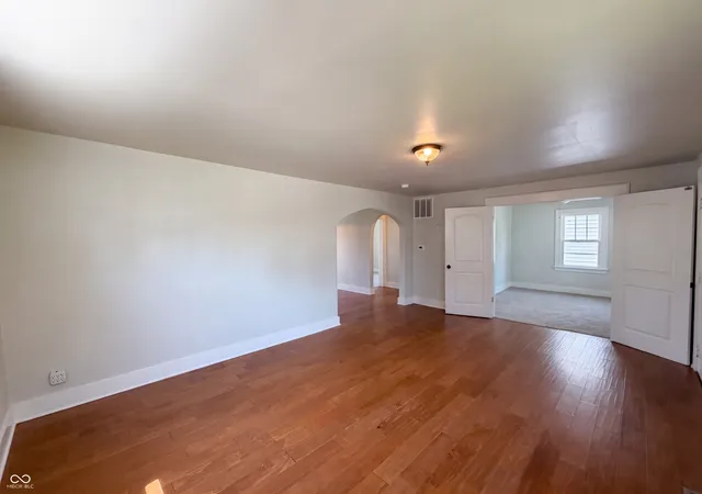 Photo 3 of Single family home for sale at 130 S 10th Avenue, Beech Grove, IN 46107 | MLS# 22119553 | Listing updated on 2026-09-25