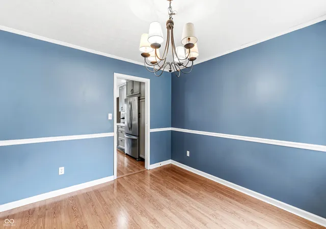 3rd image of 4809 Melbourne Rd, Indianapolis, IN 46228 | MLS# 22119558