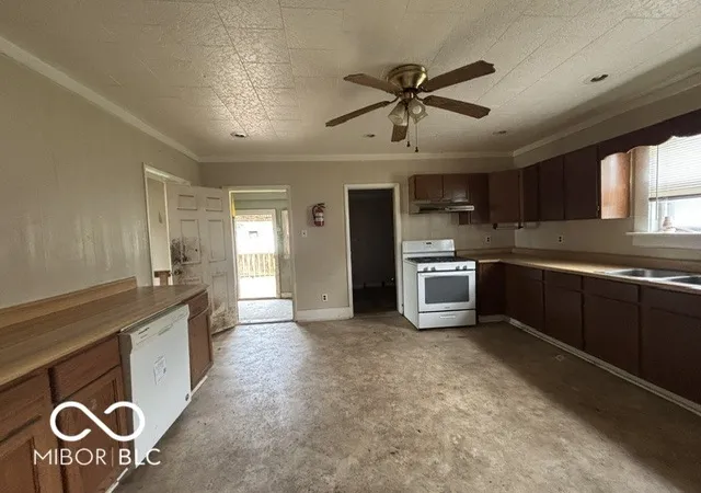 Photo 3 of Single family home for sale at 200 N Center, Francisco, IN 47649 | MLS# 22119578 | Listing updated on 2026-10-20