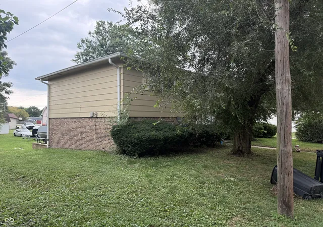 Photo 2 of Multi family home for sale at 579 589 S Graham St, Martinsville, IN 46151 | MLS# 22119580 | Listing updated on 2026-08-29