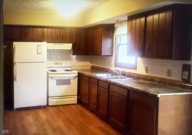 Photo 4 of House for sale at 579-589 S Graham St, Martinsville, IN 46151 | MLS# 22119580 | Listing updated on 2026-08-29