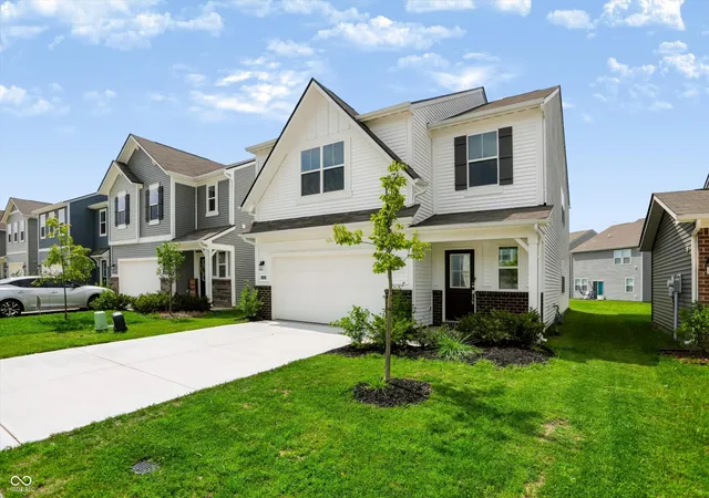Photo 2 of Single family home for sale at 11503 Basalt Dr, Indianapolis, IN 46235 | MLS# 22119582 | Listing updated on 2026-08-28