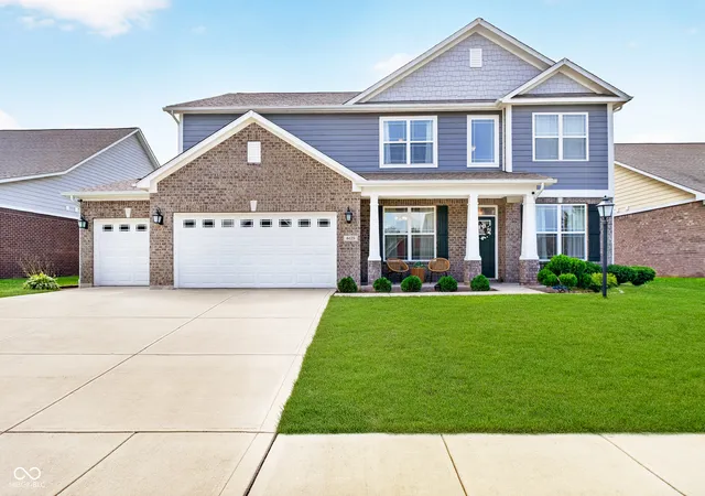 1st image of 6125 Burgin Dr, Whitestown, IN 46075 | MLS# 22119584