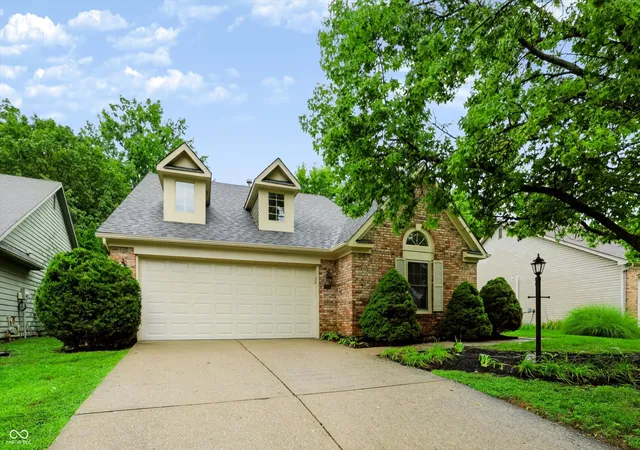 4th image of 10816 Belair Dr, Carmel, IN 46280 | MLS# 22119586