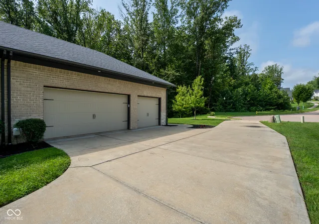 144th image of 5059 Oak Ridge Trl, Columbus, IN 47201 | MLS# 22119601