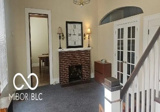 2nd image of 40 E Walnut St, Martinsville, IN 46151 | MLS# 22119604