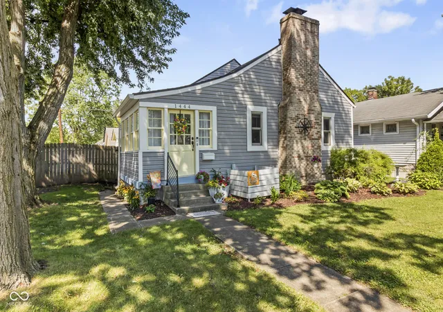 2nd image of 1444 N Linwood Ave, Indianapolis, IN 46201 | MLS# 22119606
