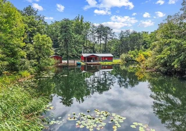 Photo 3 of Single family home for sale at 6100 E County Rd 550 N, Shelburn, IN 47879 | MLS# 22119607 | Listing updated on 2026-08-13