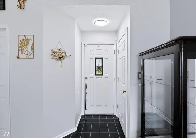 5th image of 7854 Park North Cir, Indianapolis, IN 46260 | MLS# 22119638