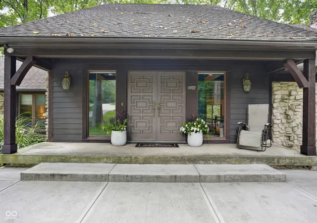 Photo 3 of Single family home for sale at 7255 Tuliptree Trl, Indianapolis, IN 46256 | MLS# 22119650 | Listing updated on 2026-10-02