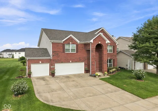 3rd image of 8744 N Aspen Wy, Mc Cordsville, IN 46055 | MLS# 22119660