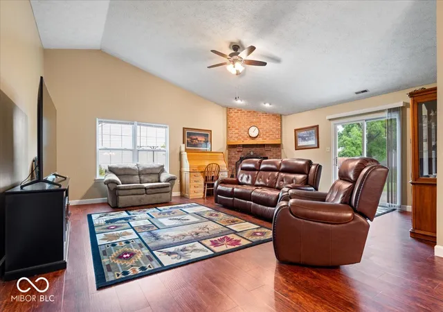 5th image of 5354 Gateway Ave, Noblesville, IN 46062 | MLS# 22119675