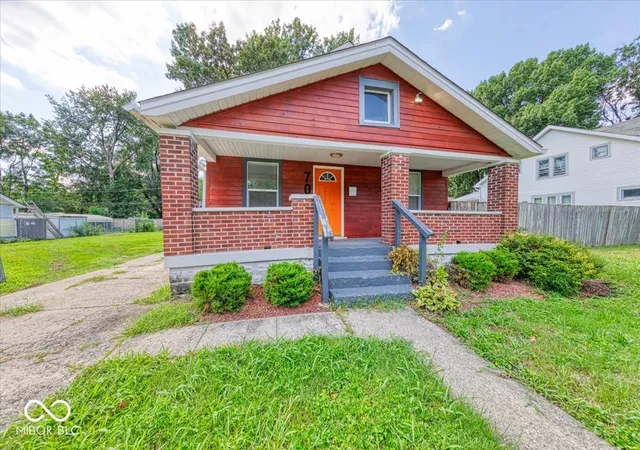 Photo 2 of Single family home for sale at 702 N Gladstone Ave, Indianapolis, IN 46201 | MLS# 22119678 | Listing updated on 2026-09-08
