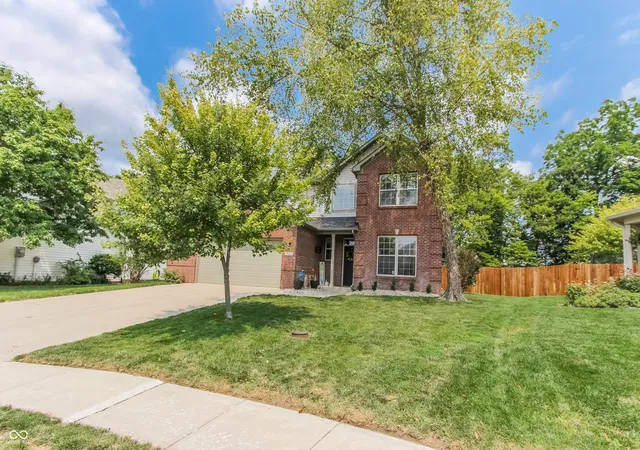 2nd image of 6520 Kentland Dr, Indianapolis, IN 46237 | MLS# 22119682