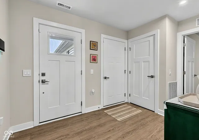 Photo 4 of Single family home for sale at 2733 Green Valley Dr, Lebanon, IN 46052 | MLS# 22119683 | Listing updated on 2026-10-05