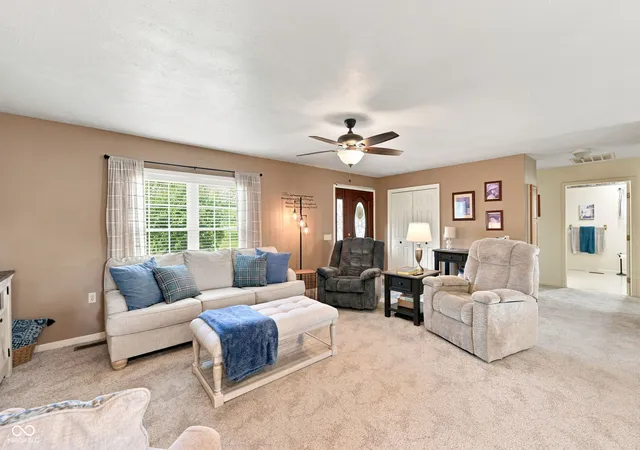 4th image of 210 N Pittenger Dr, Selma, IN 47383 | MLS# 22119686
