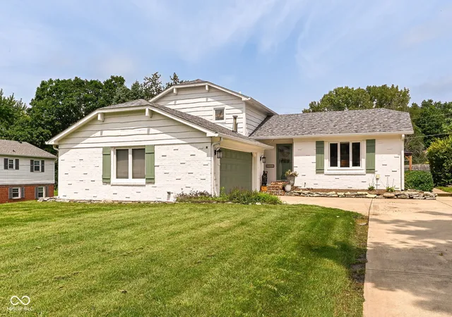 1st image of 9730 Mallery Dr, Noblesville, IN 46060 | MLS# 22119705