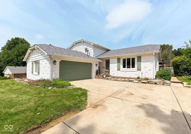 2nd image of 9730 Mallery Dr, Noblesville, IN 46060 | MLS# 22119705