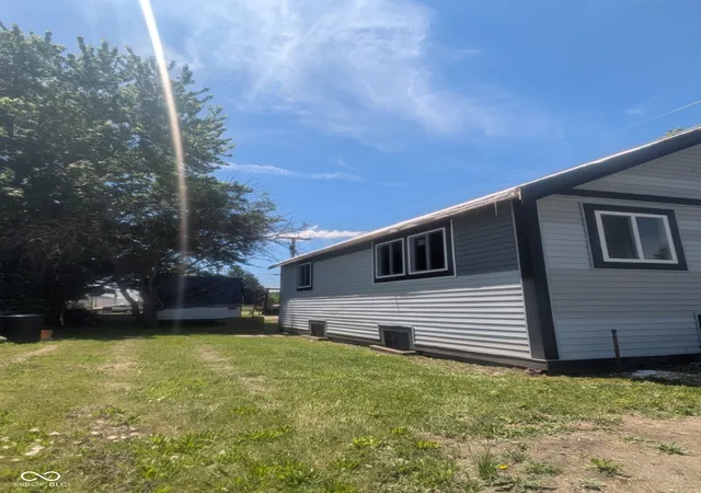 3rd image of 1315 E 11Th St, Muncie, IN 47302 | MLS# 22119716
