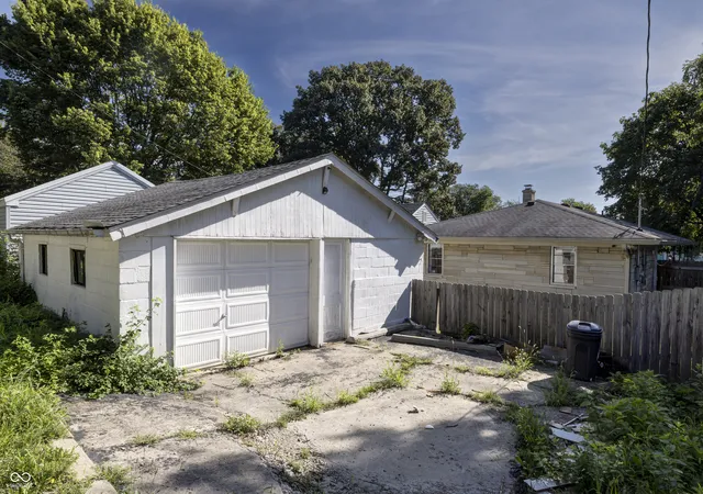 18th image of 1916 Keller Ave, Columbus, IN 47201 | MLS# 22119720