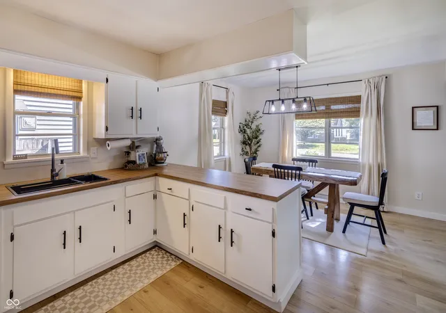 3rd image of 1916 Keller Ave, Columbus, IN 47201 | MLS# 22119720