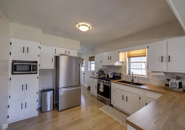 4th image of 1916 Keller Ave, Columbus, IN 47201 | MLS# 22119720