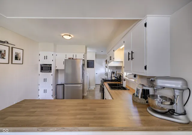 5th image of 1916 Keller Ave, Columbus, IN 47201 | MLS# 22119720