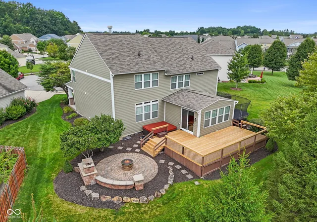 3rd image of 12843 Glastonbury Ct, Fishers, IN 46037 | MLS# 22119739