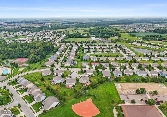 4th image of 12843 Glastonbury Ct, Fishers, IN 46037 | MLS# 22119739
