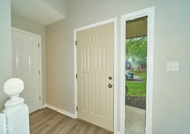 Photo 3 of Condo for sale at 2512 Hideaway N Dr, Indianapolis, IN 46268 | MLS# 22119740 | Listing updated on 2026-08-14