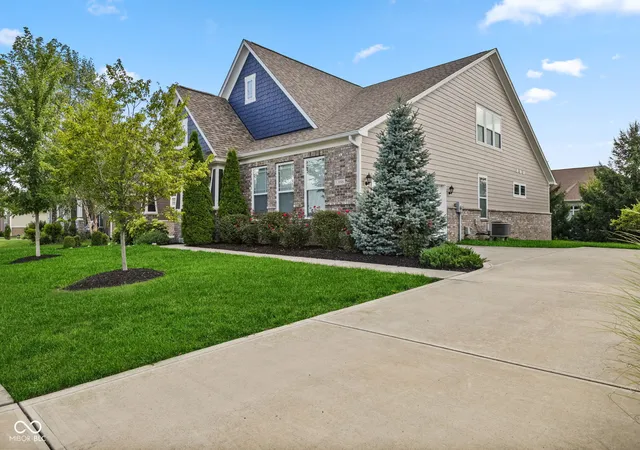 2nd image of 13996 Finnhorse Dr, Carmel, IN 46032 | MLS# 22119752